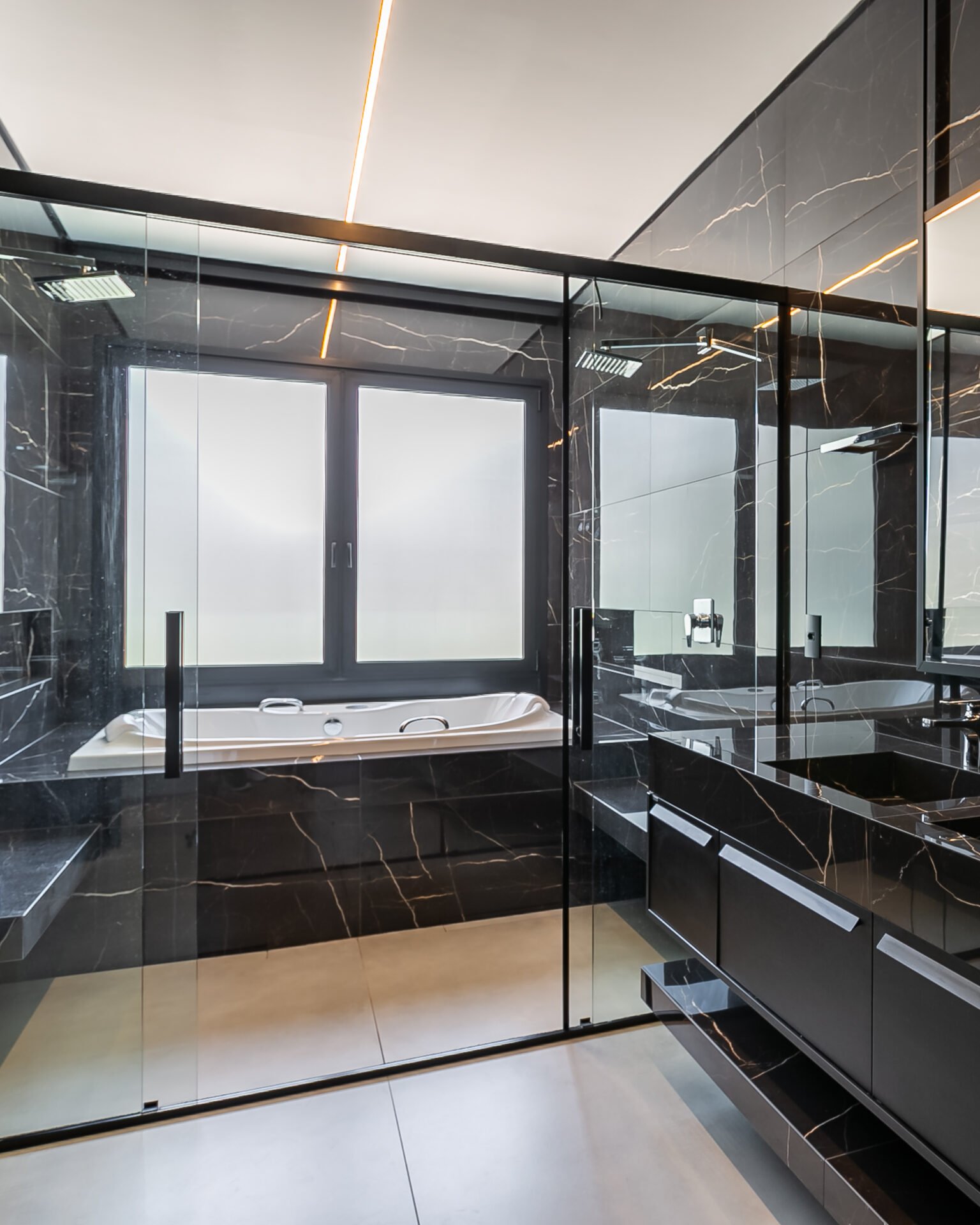 CASA EM JURERÊ INTERNACIONAL