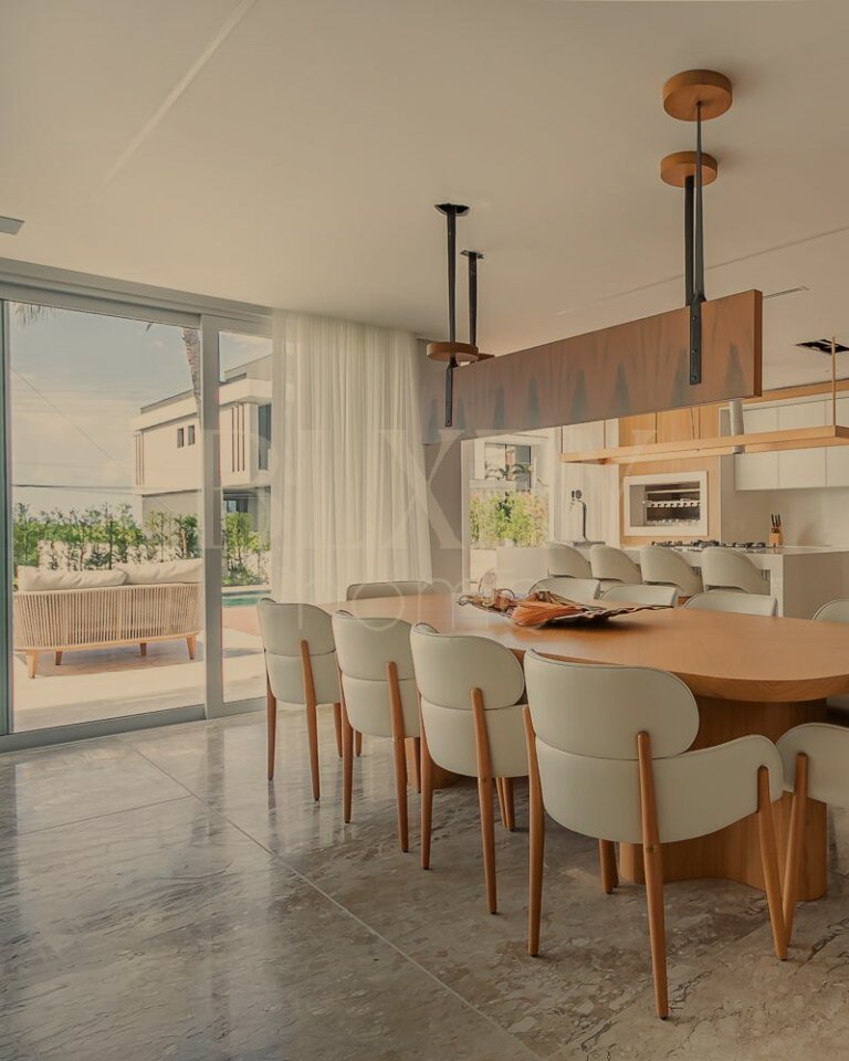Casa com vista mar em Jurerê Internacional