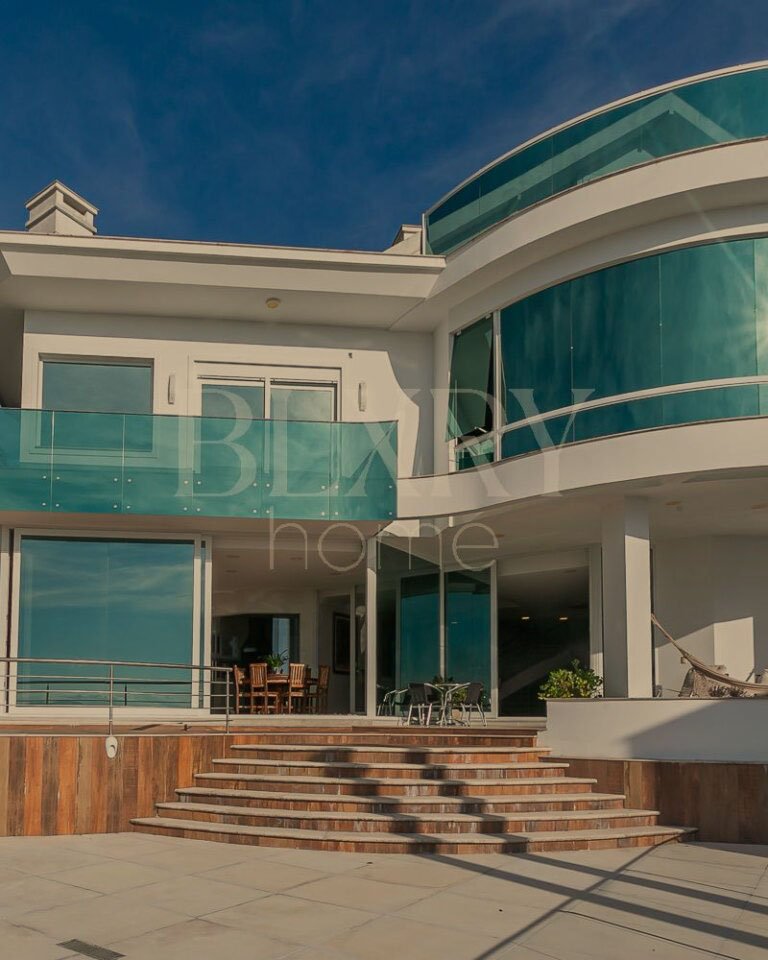 Casa com vista mar no João Paulo