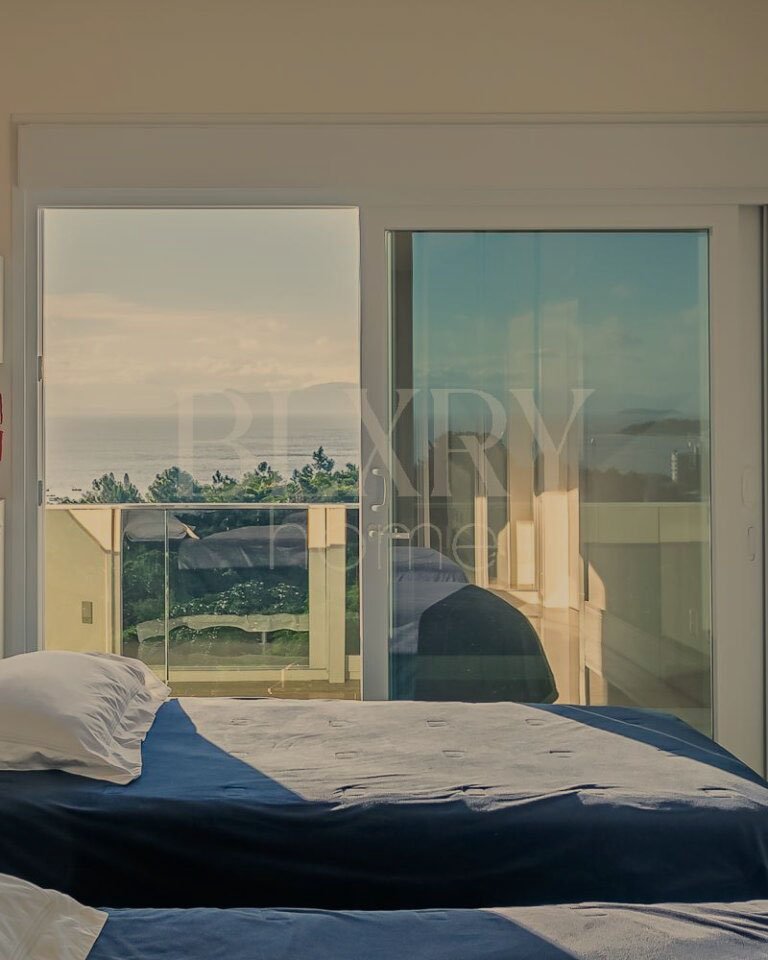 Casa com vista mar no João Paulo