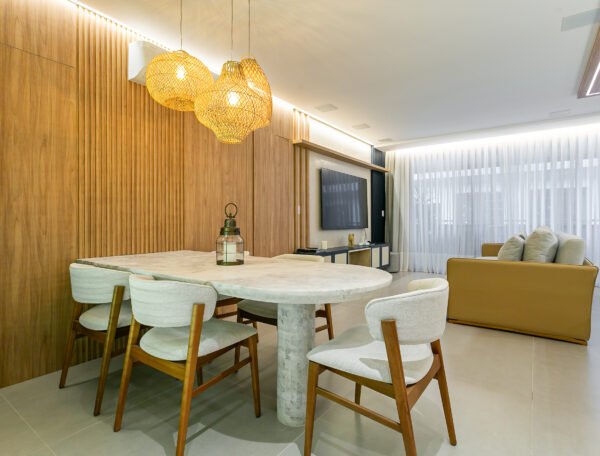APARTAMENTO NO SOHO EM JURERÊ INTERNACIONAL