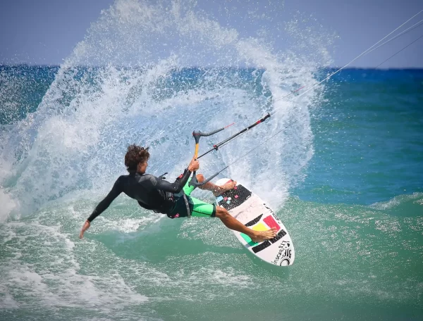 Kitesurf: Ascensão como Esporte Olímpico e Impacto em Florianópolis