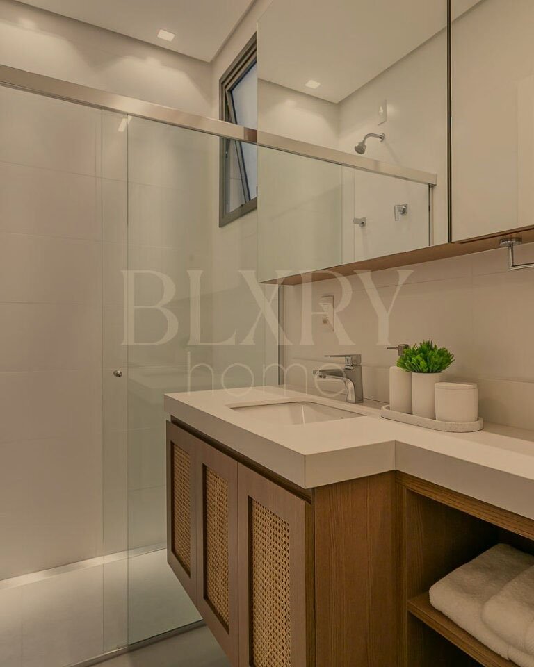 Apartamento decorado no Yacht Club em Jurerê