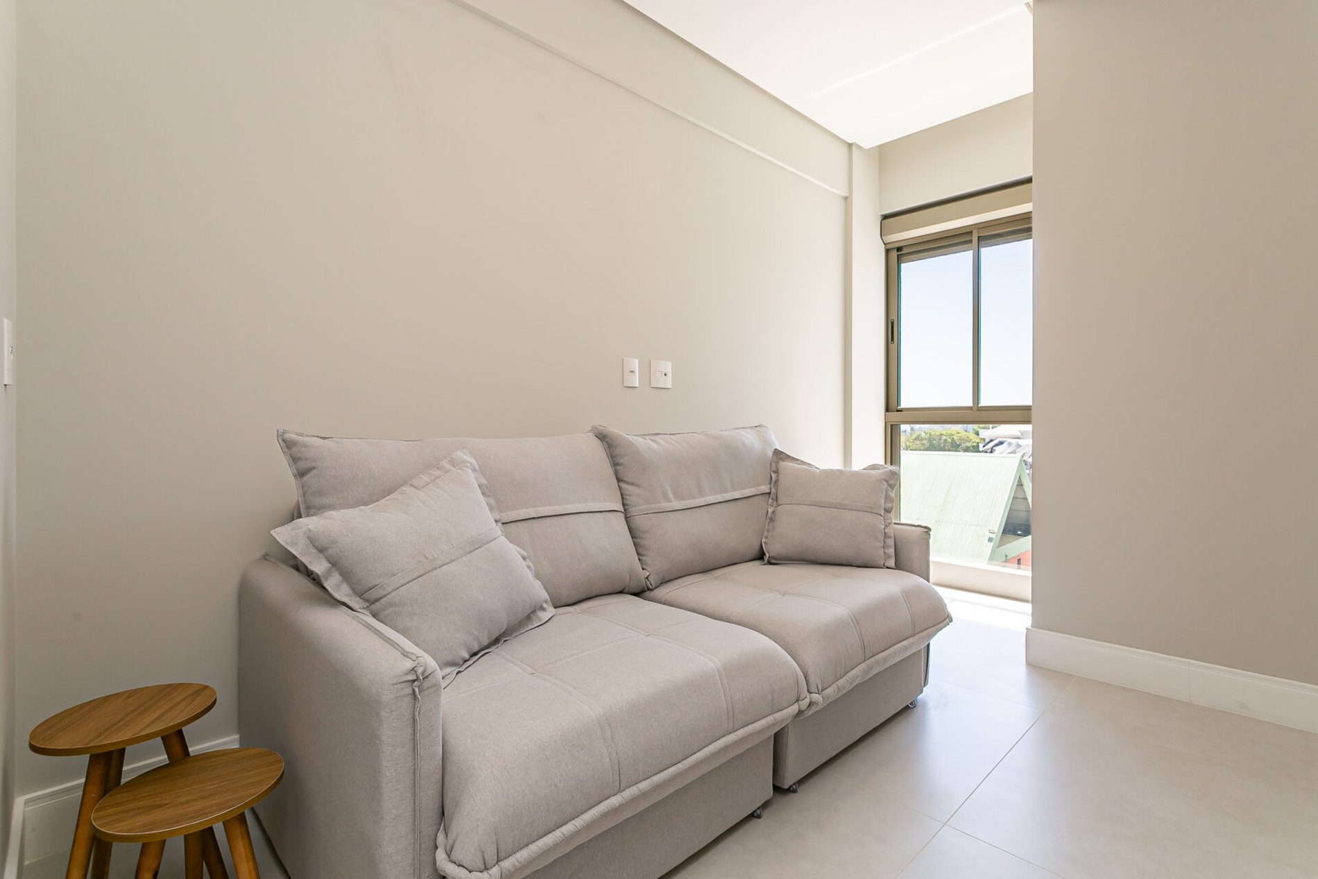 Apartamento com 4 suítes no Yacht Club em Jurerê