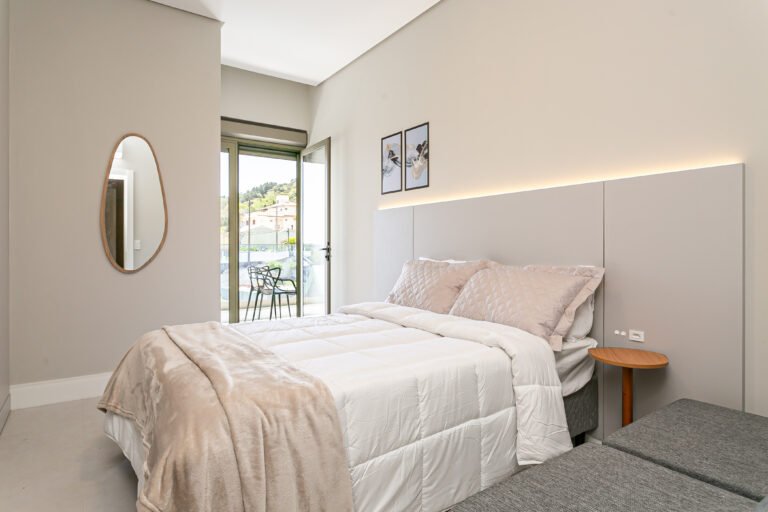 Apartamento com 4 suítes no Yacht Club em Jurerê