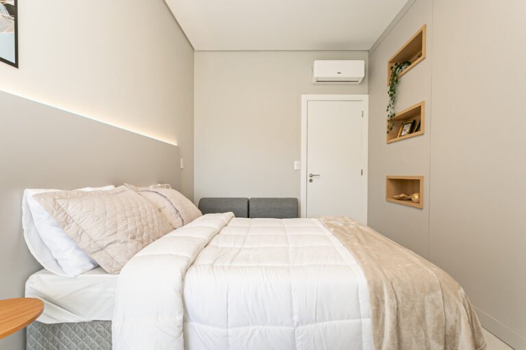 Apartamento com 4 suítes no Yacht Club em Jurerê