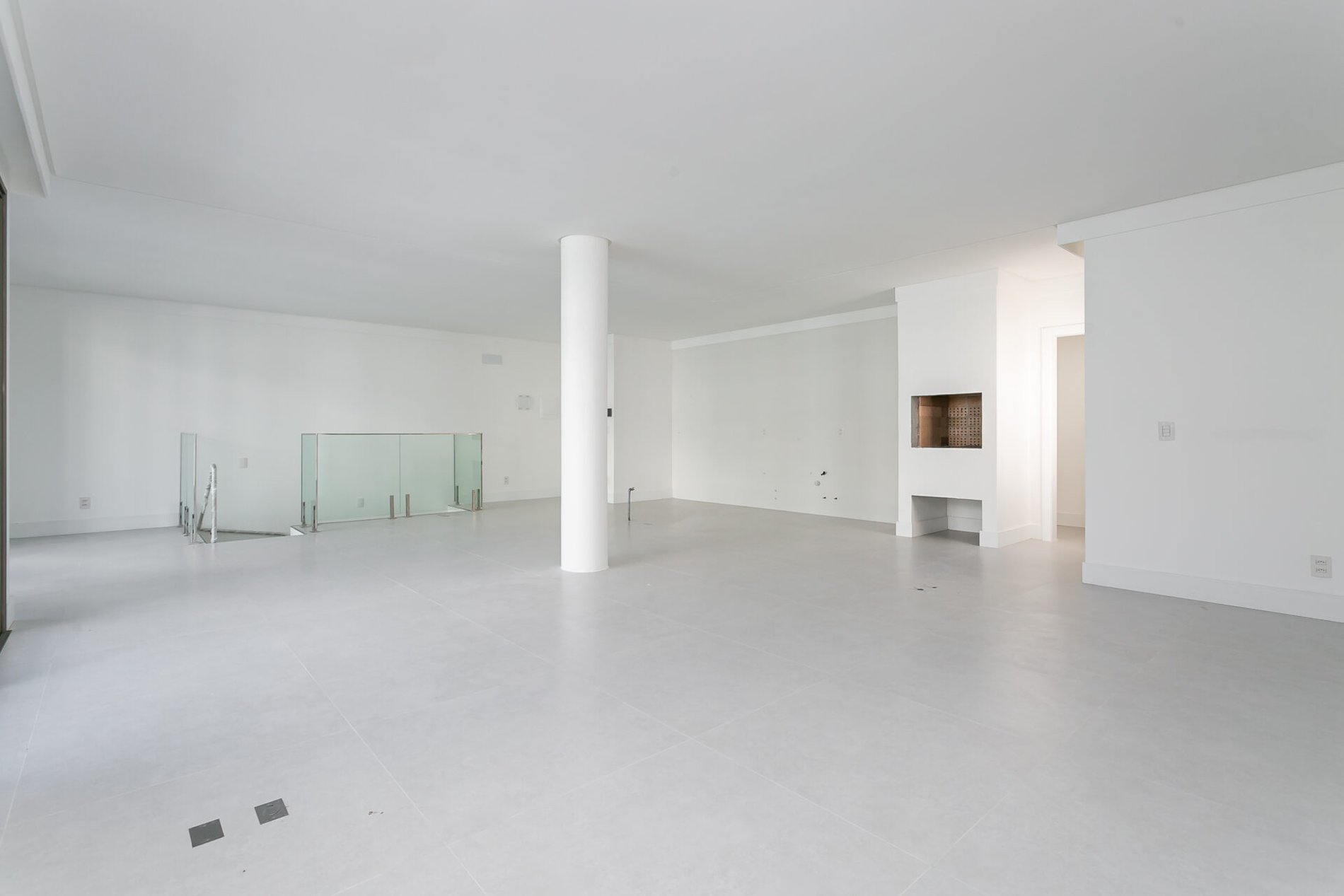 Cobertura duplex no Yacht Club em Jurerê