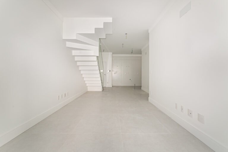 Cobertura duplex no Yacht Club em Jurerê