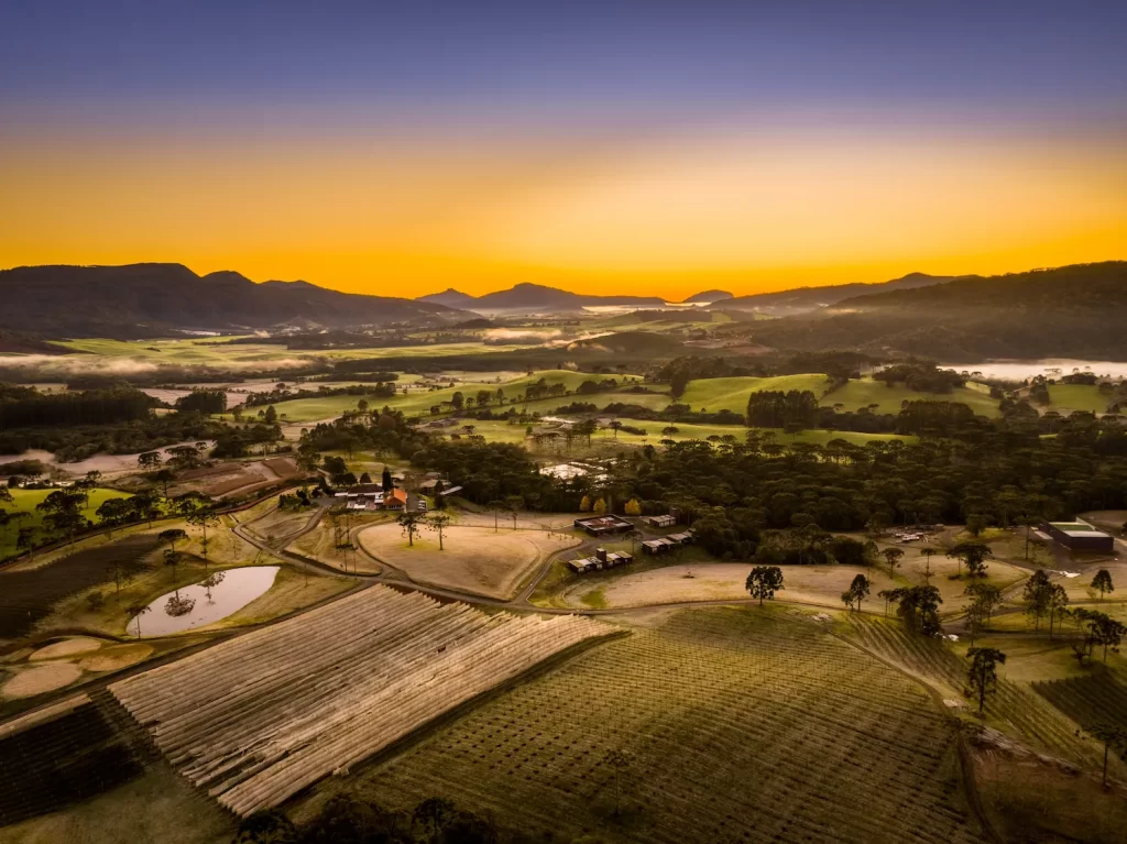 Condomínio Residencial: Para morar, investir ou adquirir imóvel para passar as férias de inverno