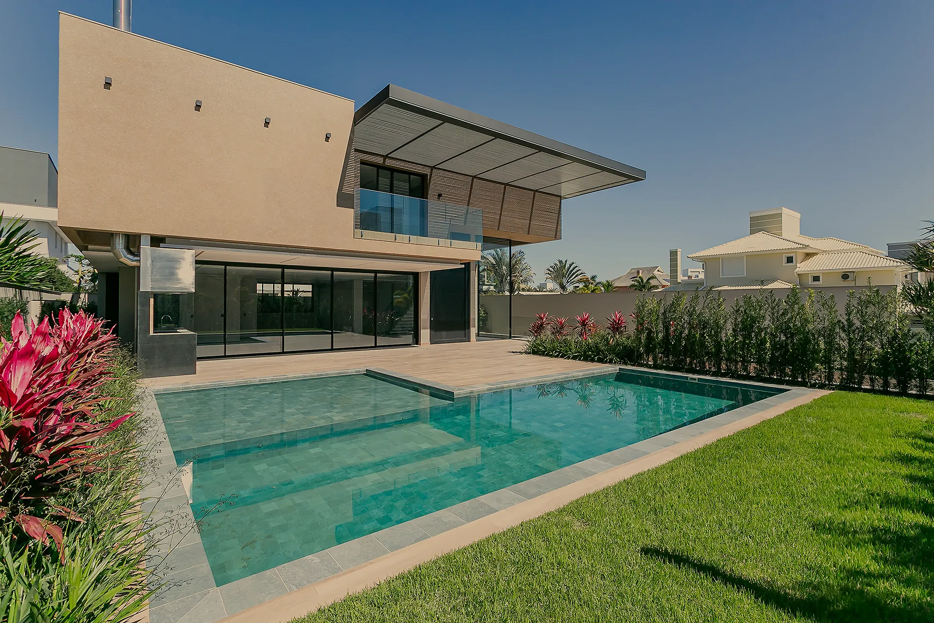 Casa a 150 metros da praia de Jurerê Internacional