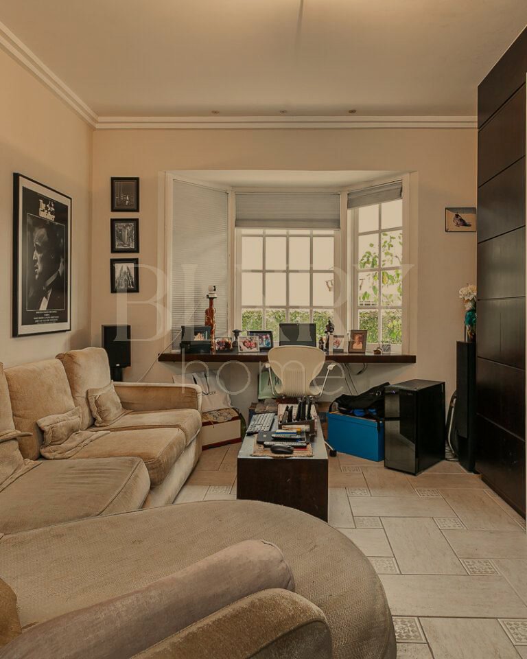 Casa com 5 suítes em Jurerê Internacional