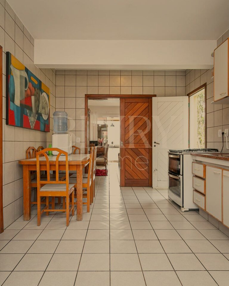 Casa com vista mar na Praia Brava