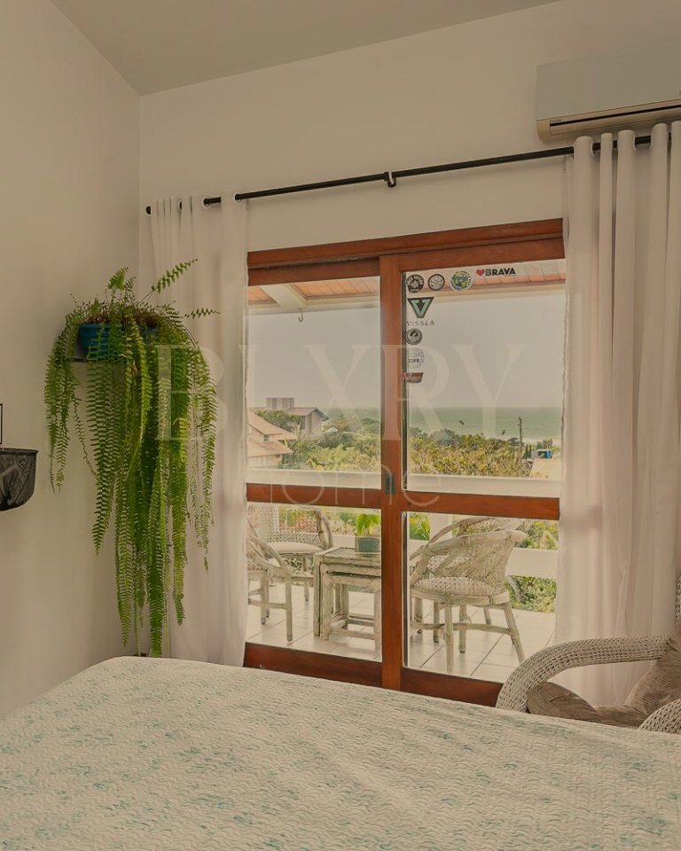 Casa com vista mar na Praia Brava