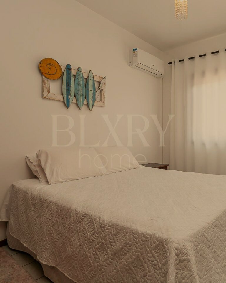 Casa com vista mar na Praia Brava
