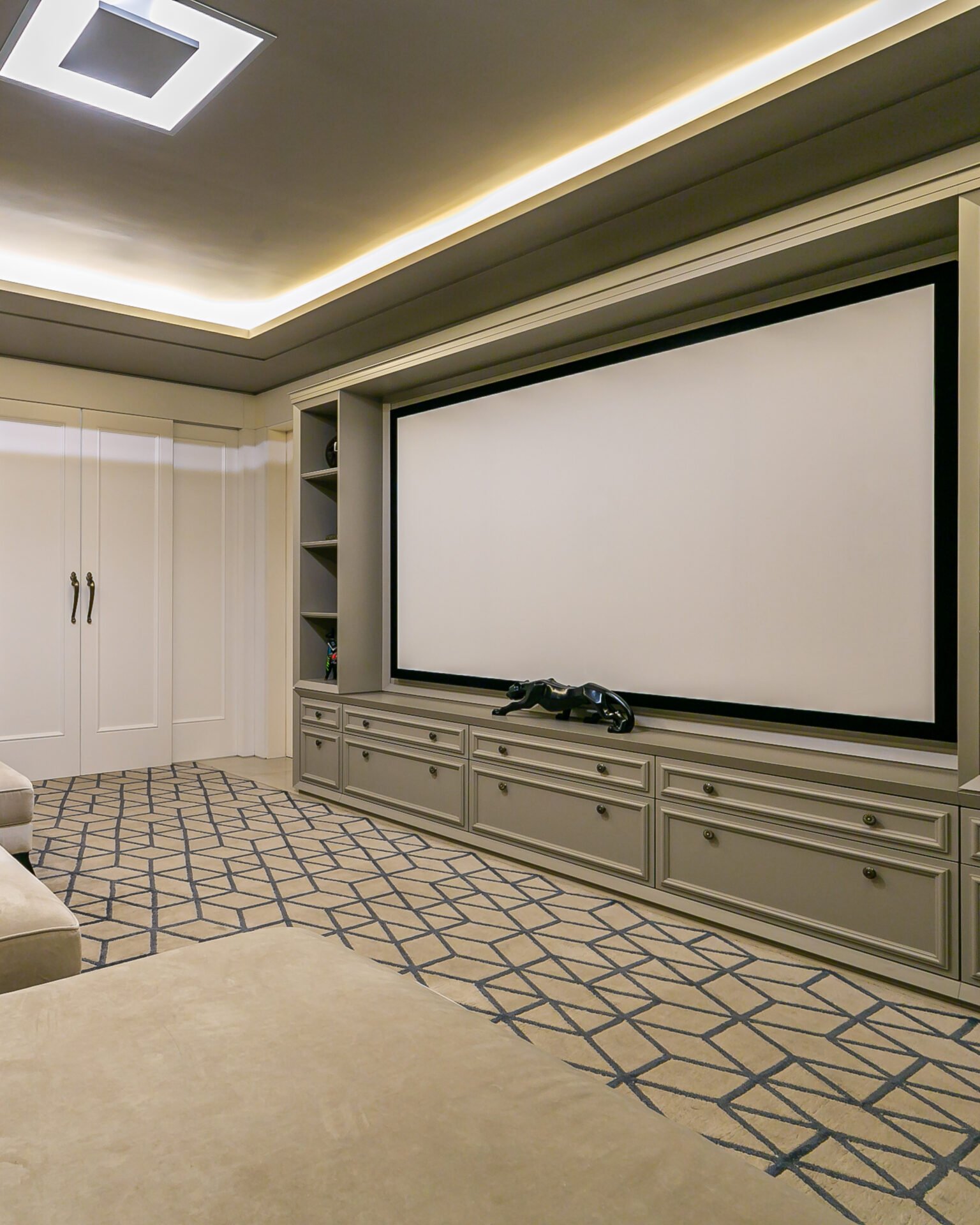 CASA EM CONDOMÍNIO NO CACUPÉ