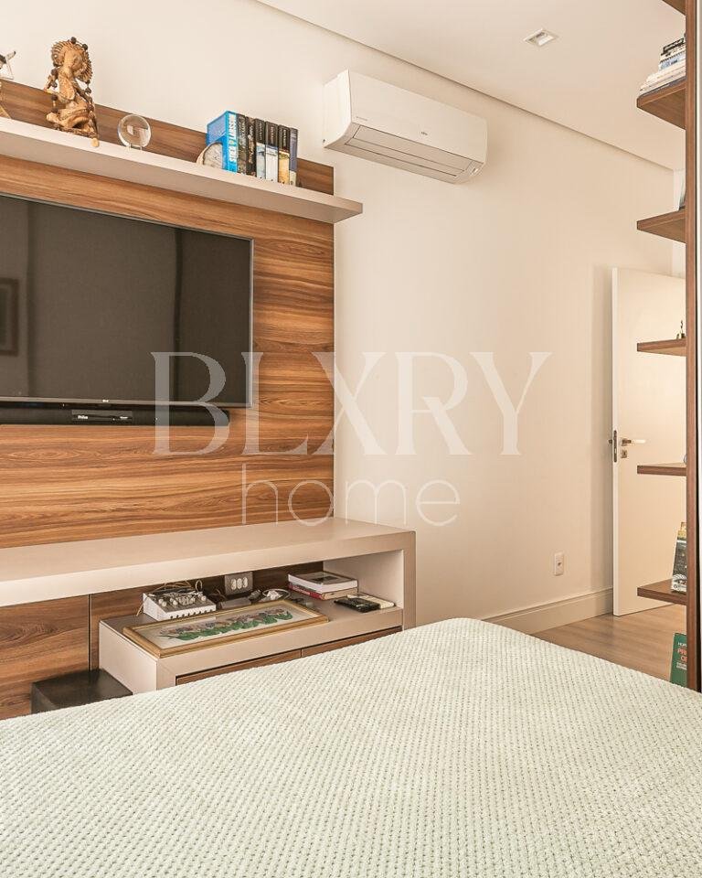Apartamento frente mar no Novo Campeche, Florianópolis