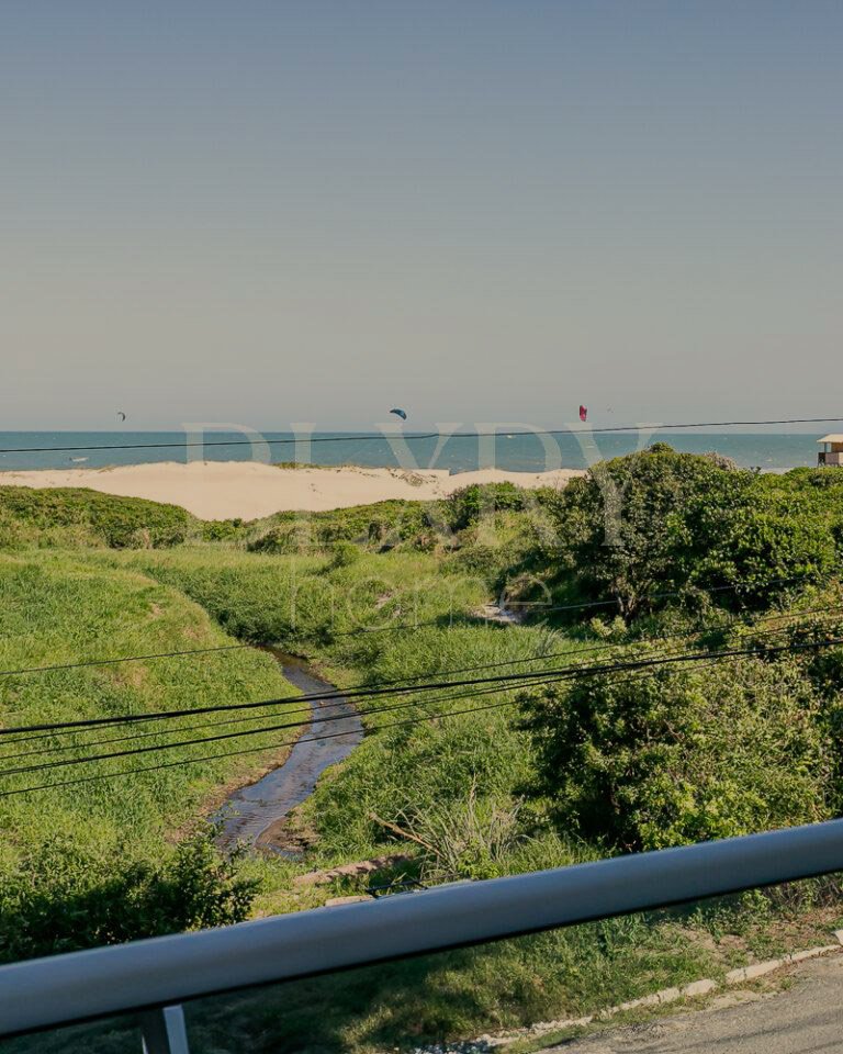 Apartamento frente mar no Novo Campeche, Florianópolis
