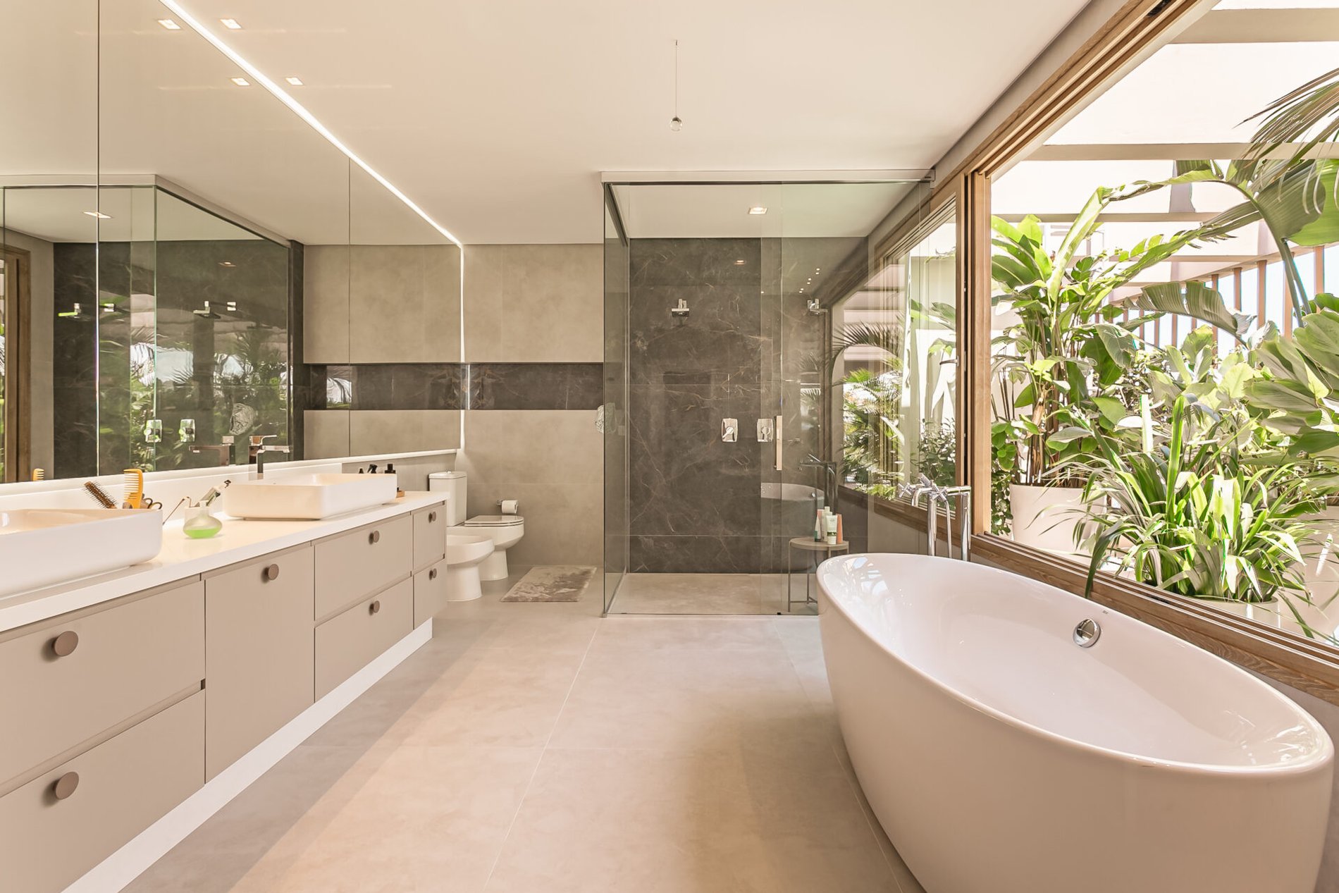 Casa com vista mar no Cacupé