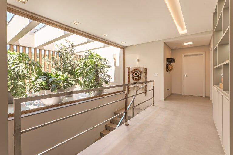 Casa com vista mar no Cacupé