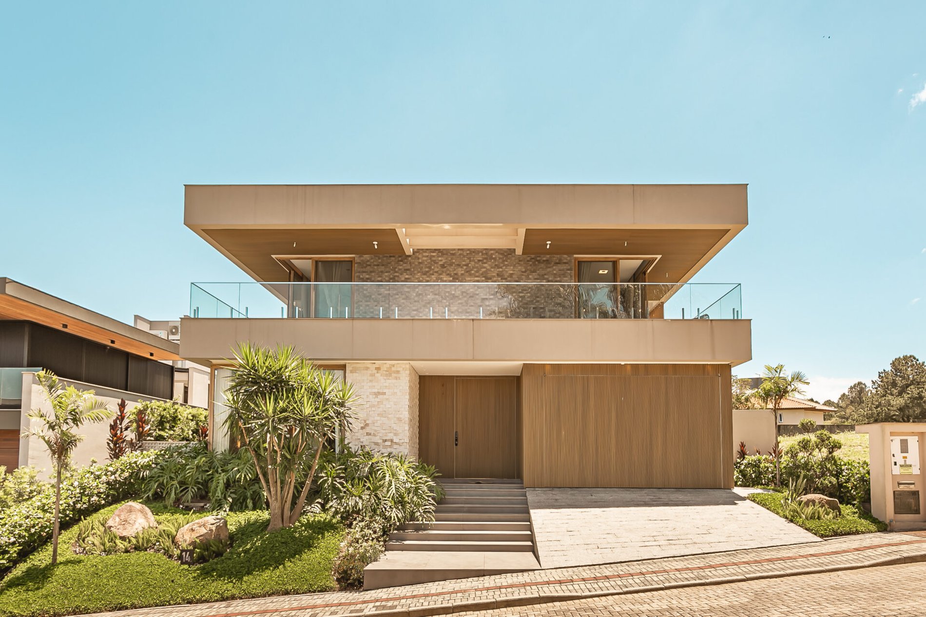 Casa com vista mar no Cacupé