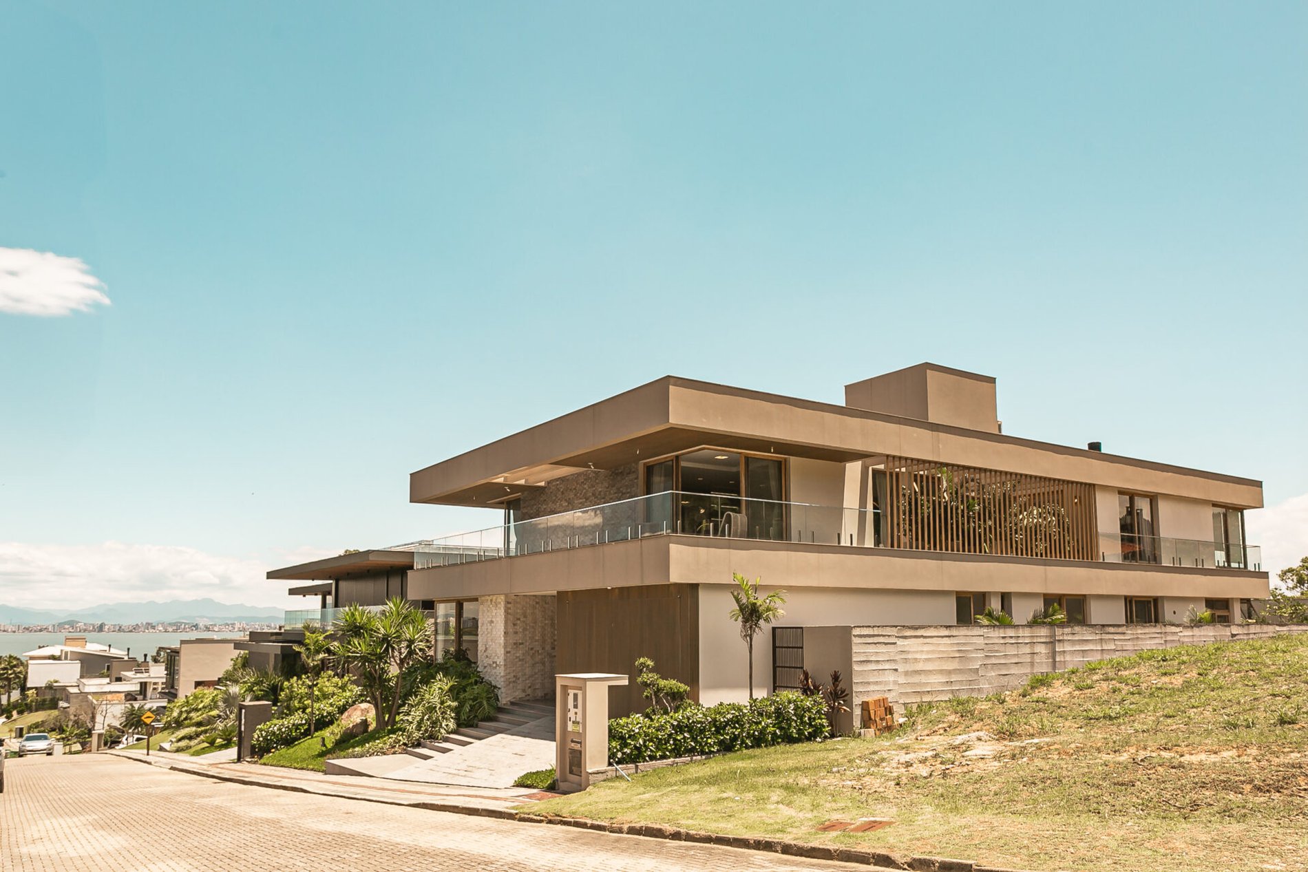 Casa com vista mar no Cacupé