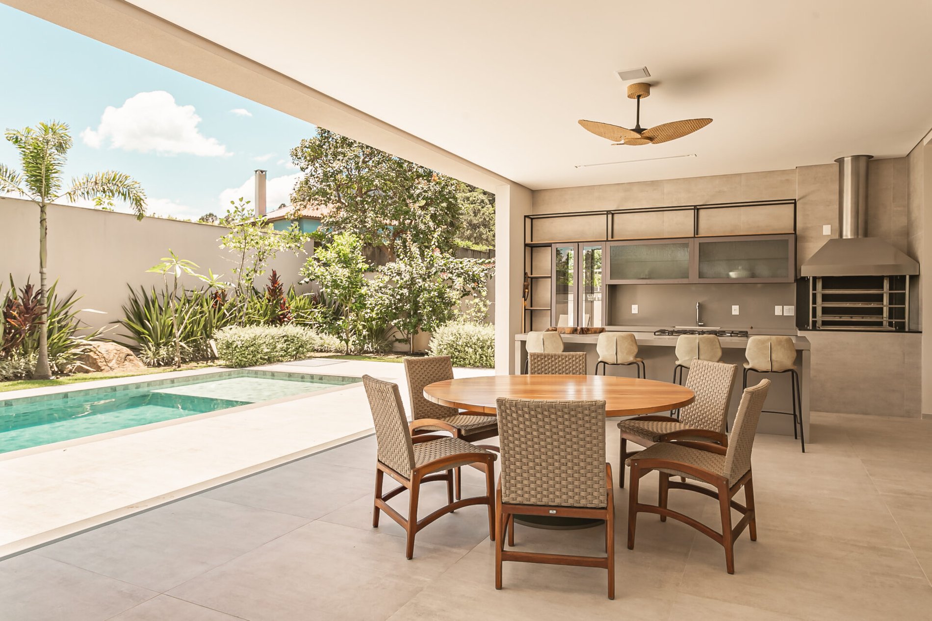 Casa com vista mar no Cacupé