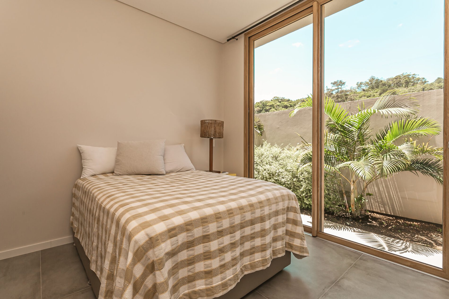 Casa com vista mar no Cacupé