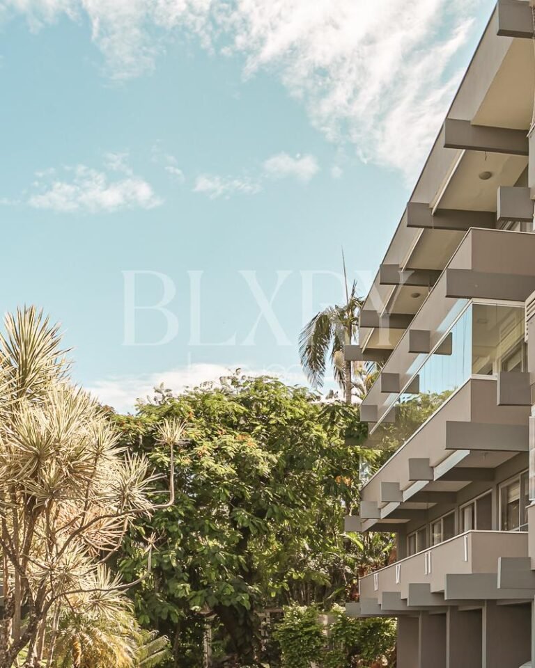 Apartamento frente mar em Canajurê