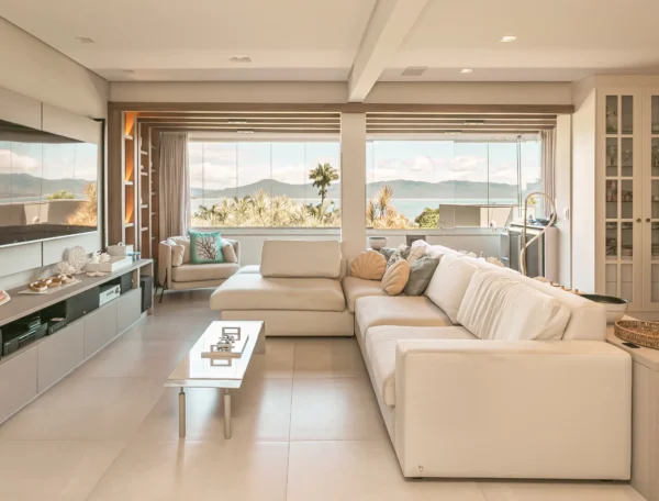 Apartamento frente mar em Canajurê