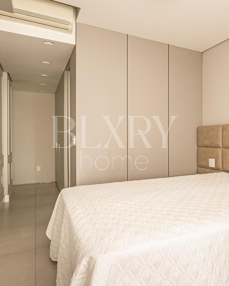 Apartamento frente mar em Canasjurê