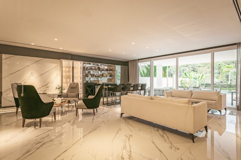 CASA EM JURERÊ INTERNACIONAL