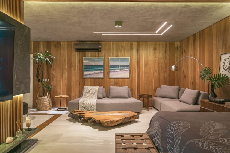 CASA EM JURERÊ INTERNACIONAL