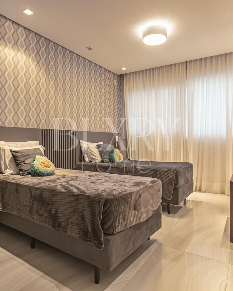 CASA EM JURERÊ INTERNACIONAL