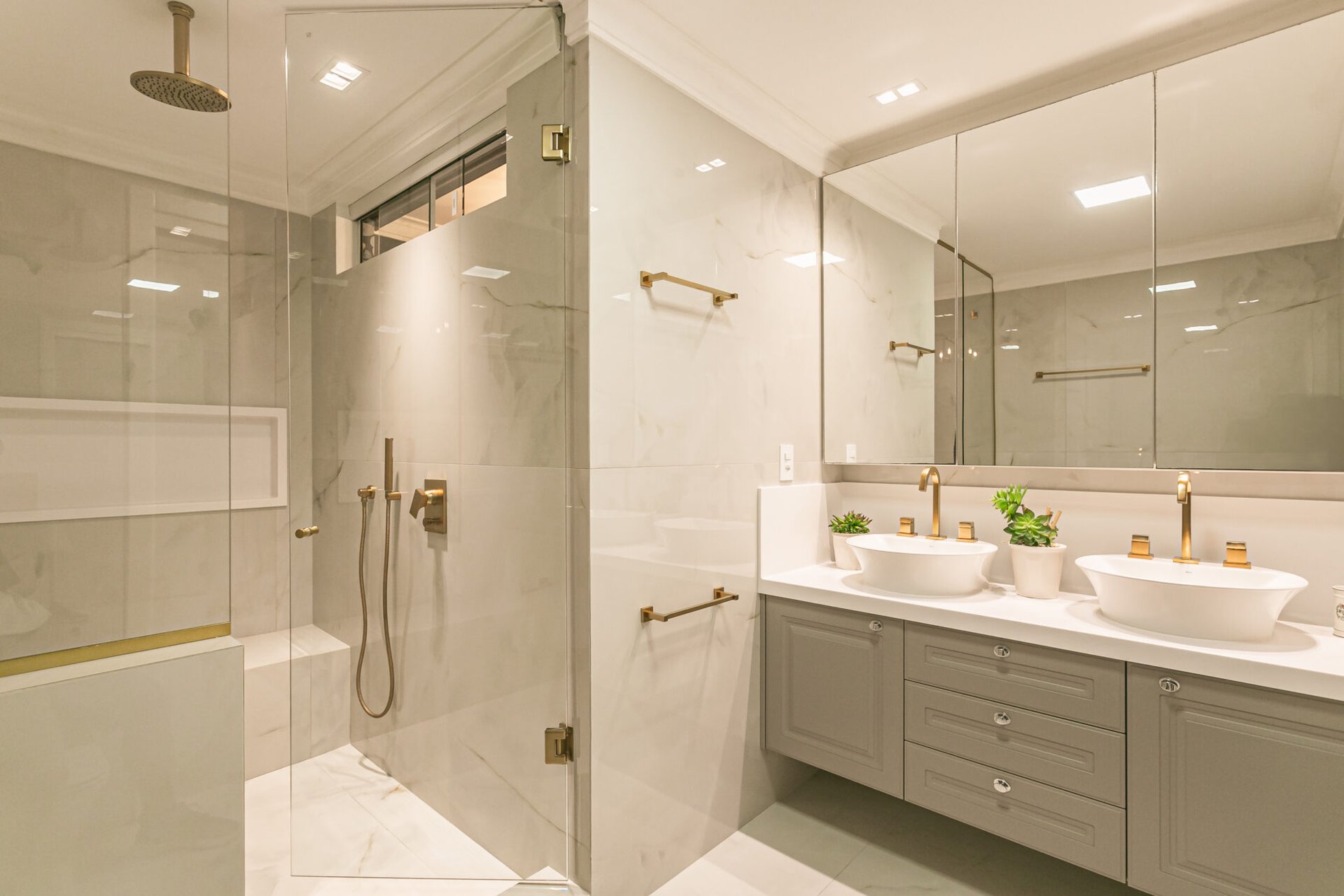 Cobertura duplex à beira-mar | 227m² privativos