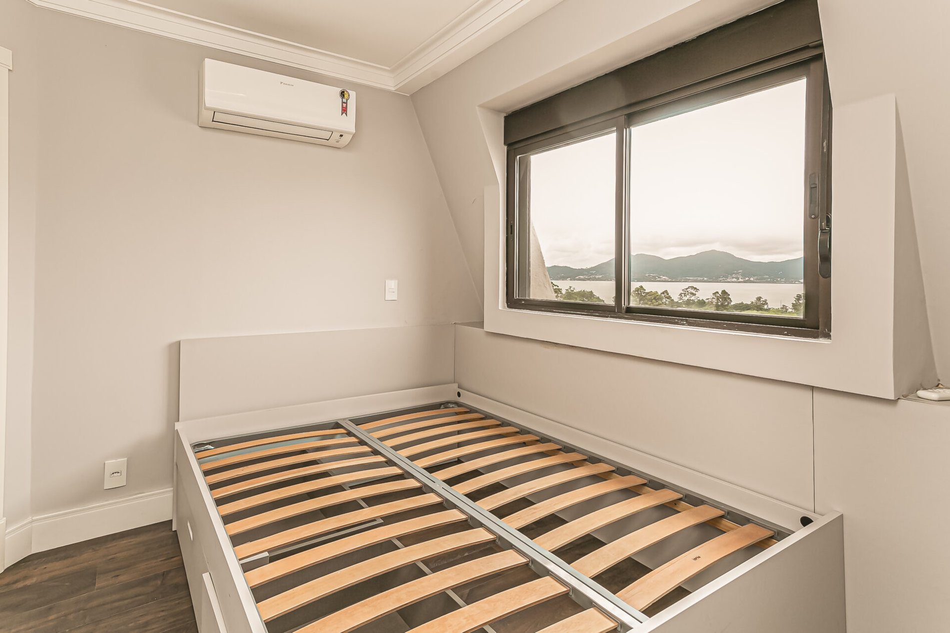 Cobertura duplex à beira-mar | 227m² privativos