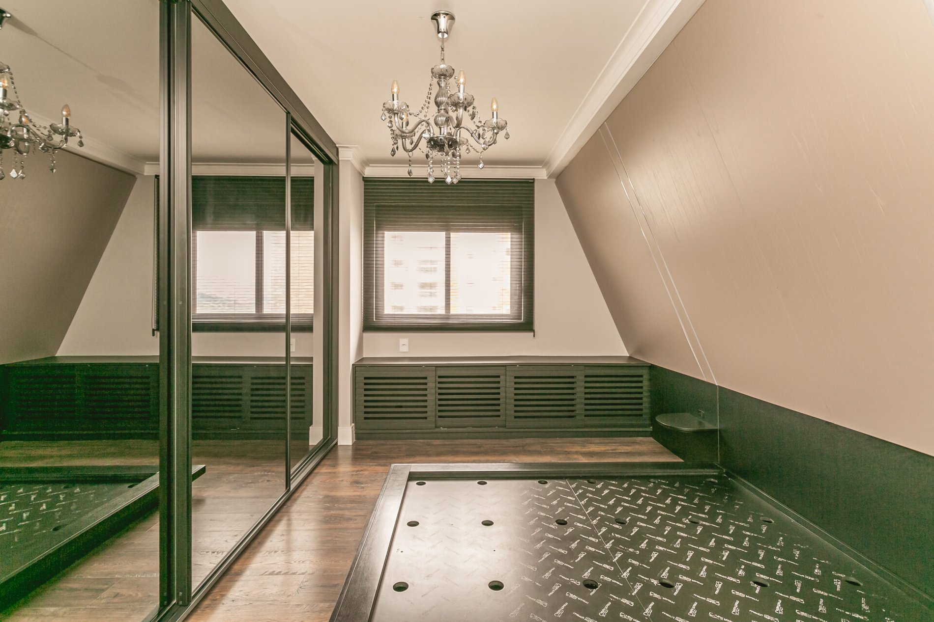 Cobertura duplex à beira-mar | 227m² privativos