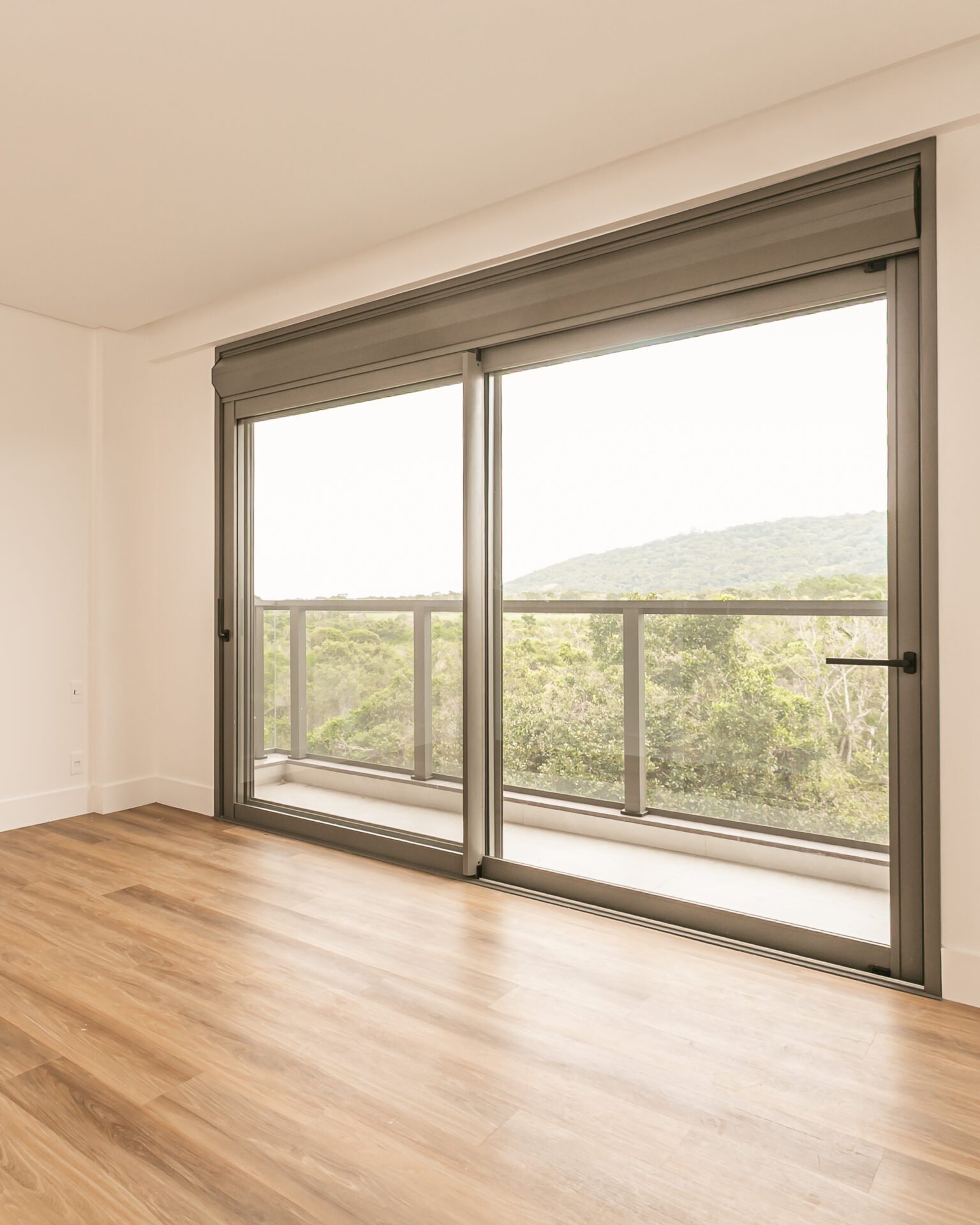 APARTAMENTO EM JURERÊ INTERNACIONAL