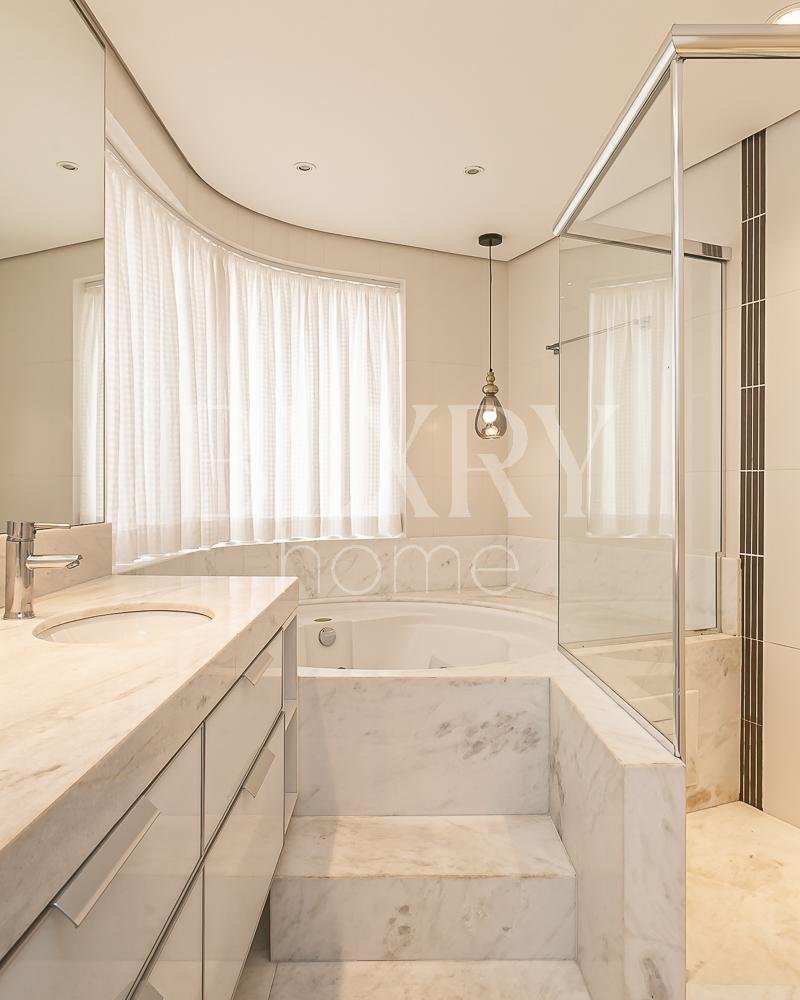 APARTAMENTO NA BEIRA-MAR