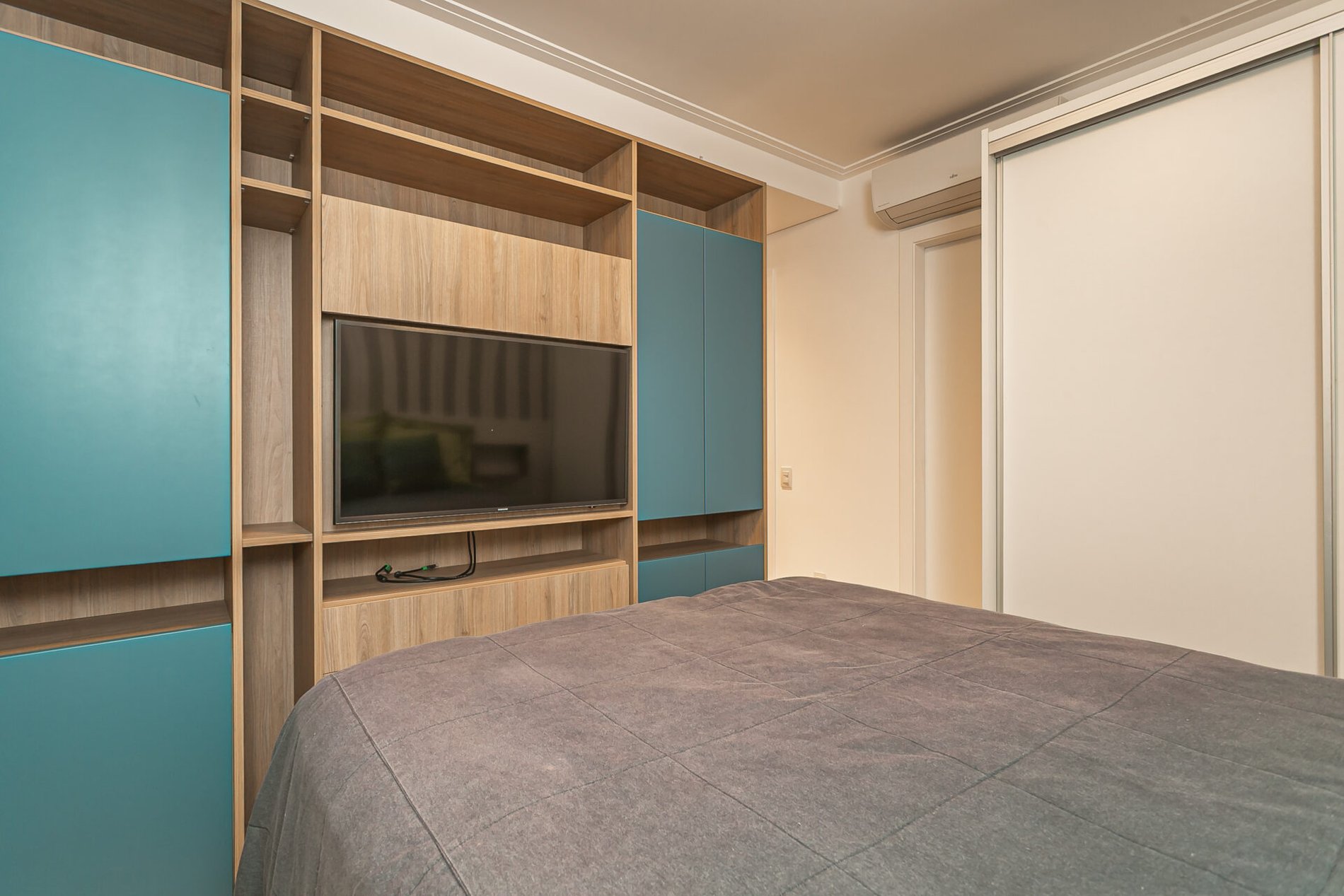 Apartamento 3 suítes com vista mar na Beira-mar