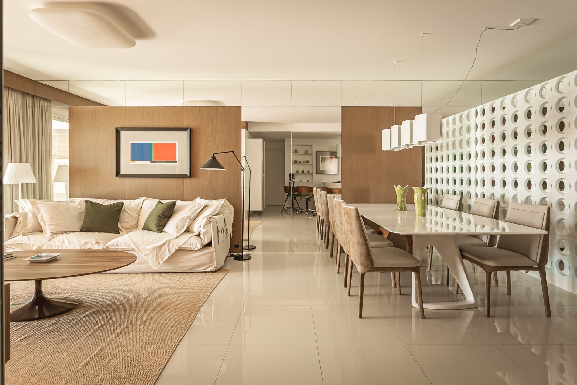 Apartamento 3 suítes com vista mar na Beira-mar