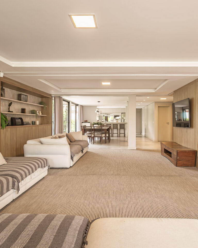 Casa com 5 dormitórios em Jurerê Internacional