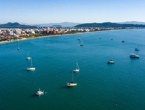 PIB de Florianópolis: Como a Tecnologia Representa 25% da Economia da Capital Catarinense?