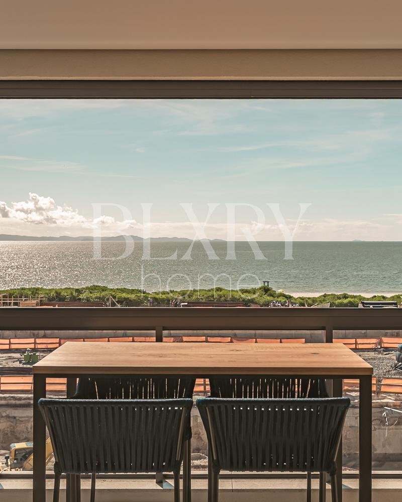 Apartamento com vista mar no Luxury Concept em Jurerê Internacional