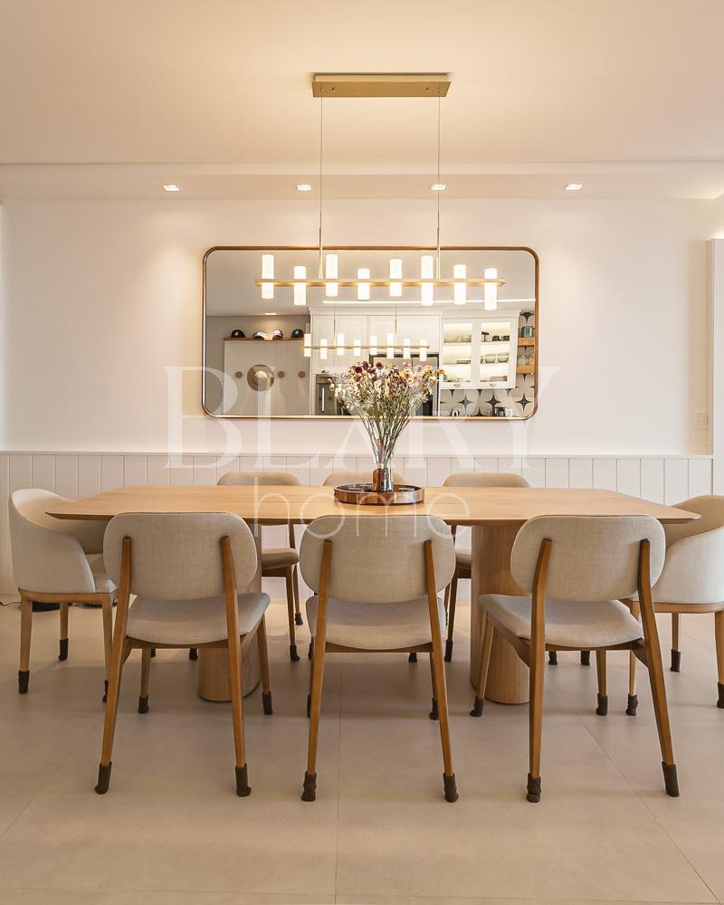 Apartamento com vista mar no Luxury Concept em Jurerê Internacional