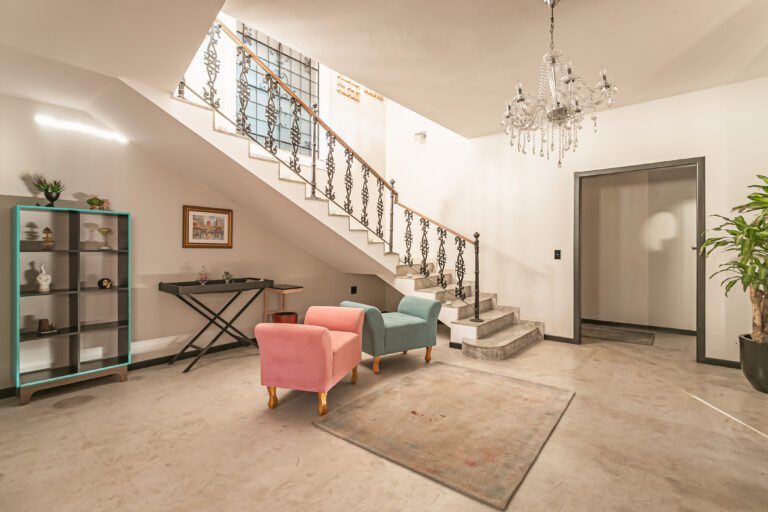 CASA EM CONDOMÍNIO NA LAGOA DA CONCEIÇÃO
