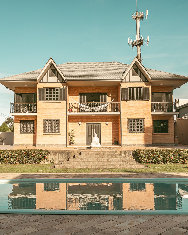 CASA EM CONDOMÍNIO NA LAGOA DA CONCEIÇÃO