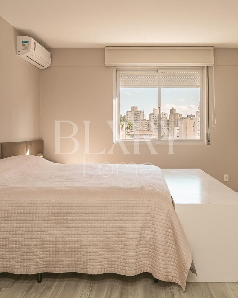 Apartamento de 4 dormitórios no Centro