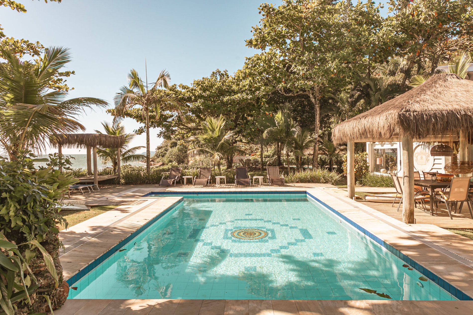 Casa pé na areia em Canajurê