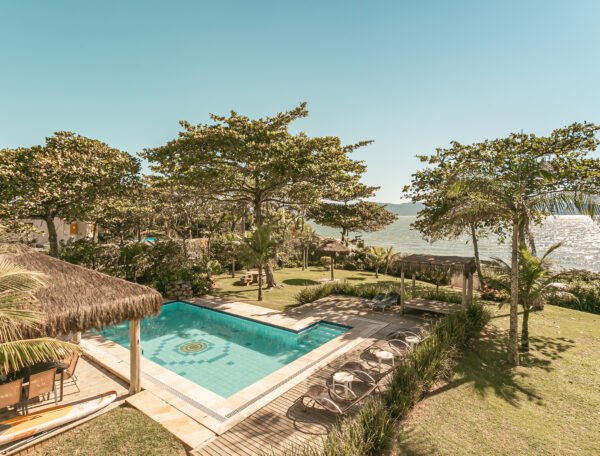 Casa pé na areia em Canajurê