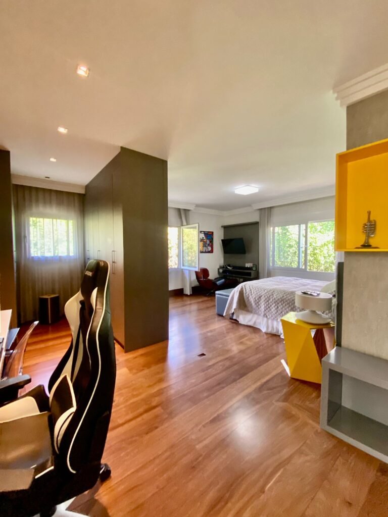 Casa no condomínio Saint Barth no Cacupé